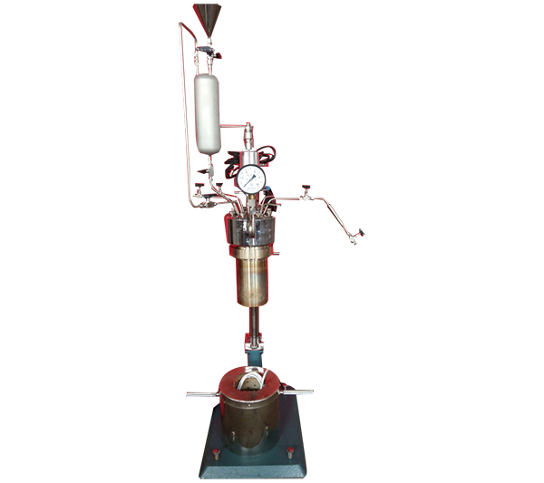 KCFD系列--帶在線加料、在線取樣-卡環(huán)連接