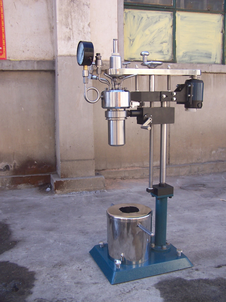 KCFD系列--快開卡環(huán)結構-釜體下落、翻轉出料